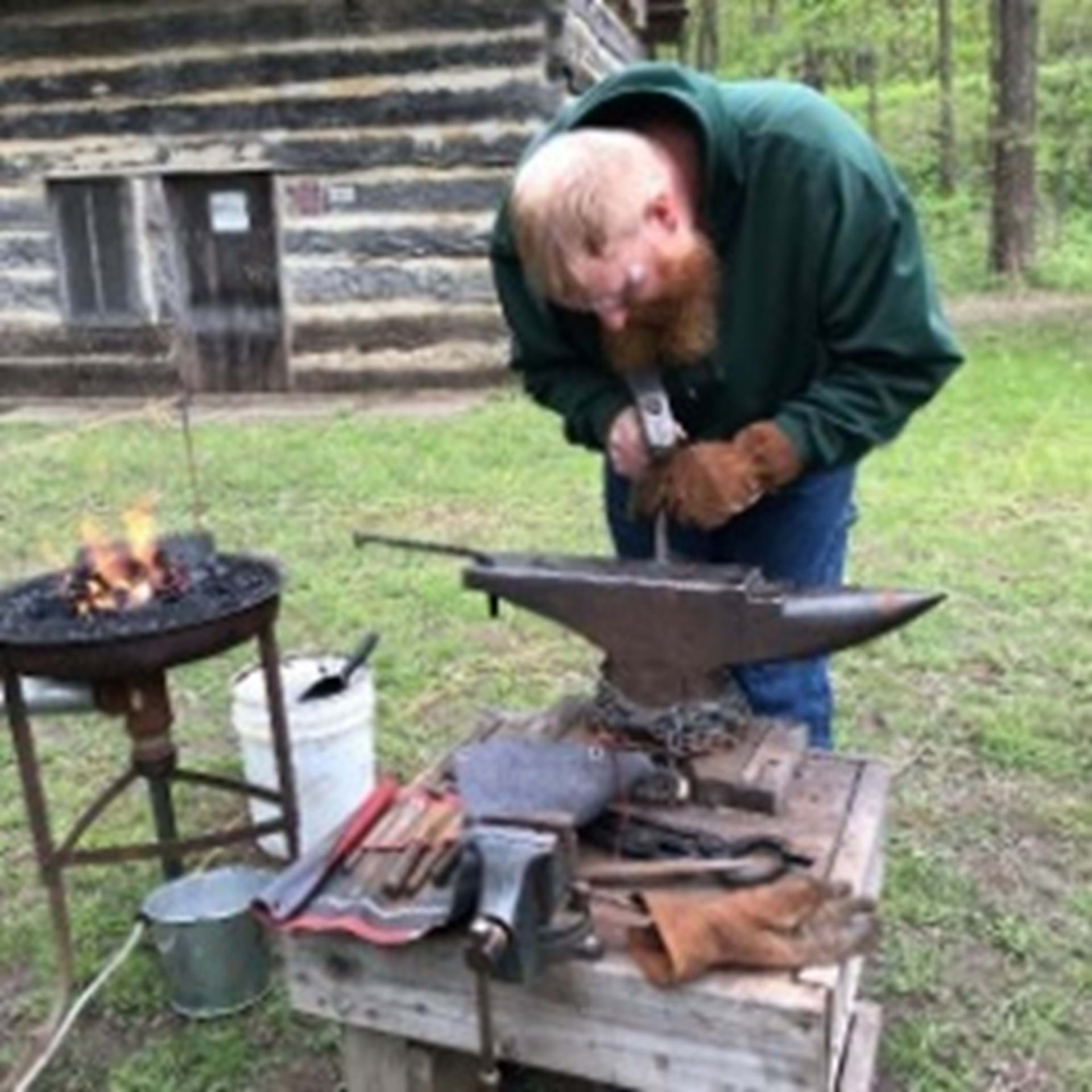 Blacksmithing - Learn to use the Forge